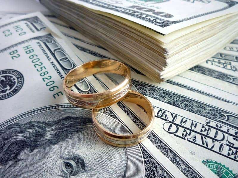 10 Common Money Mistakes Couples Make