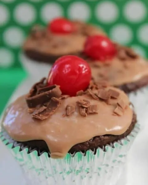 Cherry Cordial Cupcakes Recipe