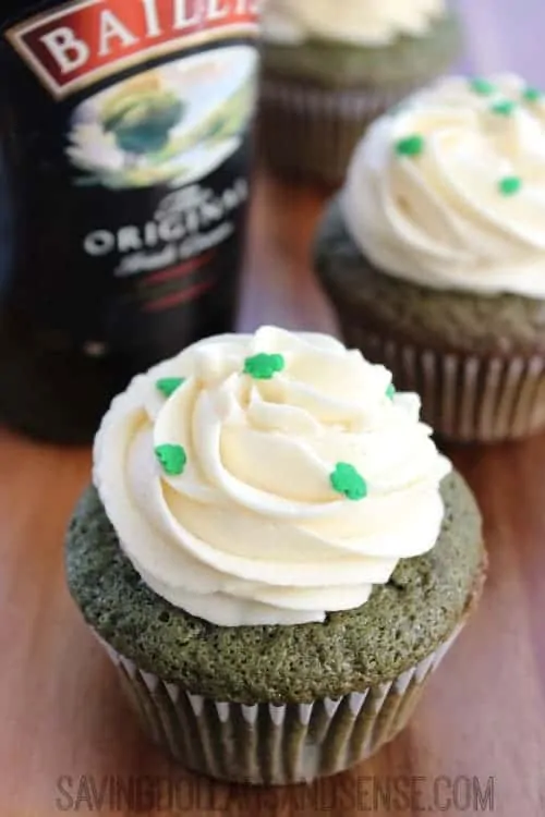 Bailey\'s green velvet cupcakes