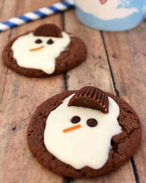 Melted Chocolate Snowman Cookies Recipe - Saving Dollars and Sense