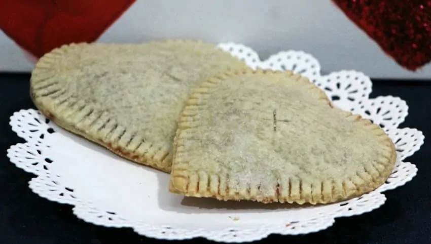 Try this Homemade pop tart recipe using any flavor filling you\'d like for a fun and frugal recipe. 