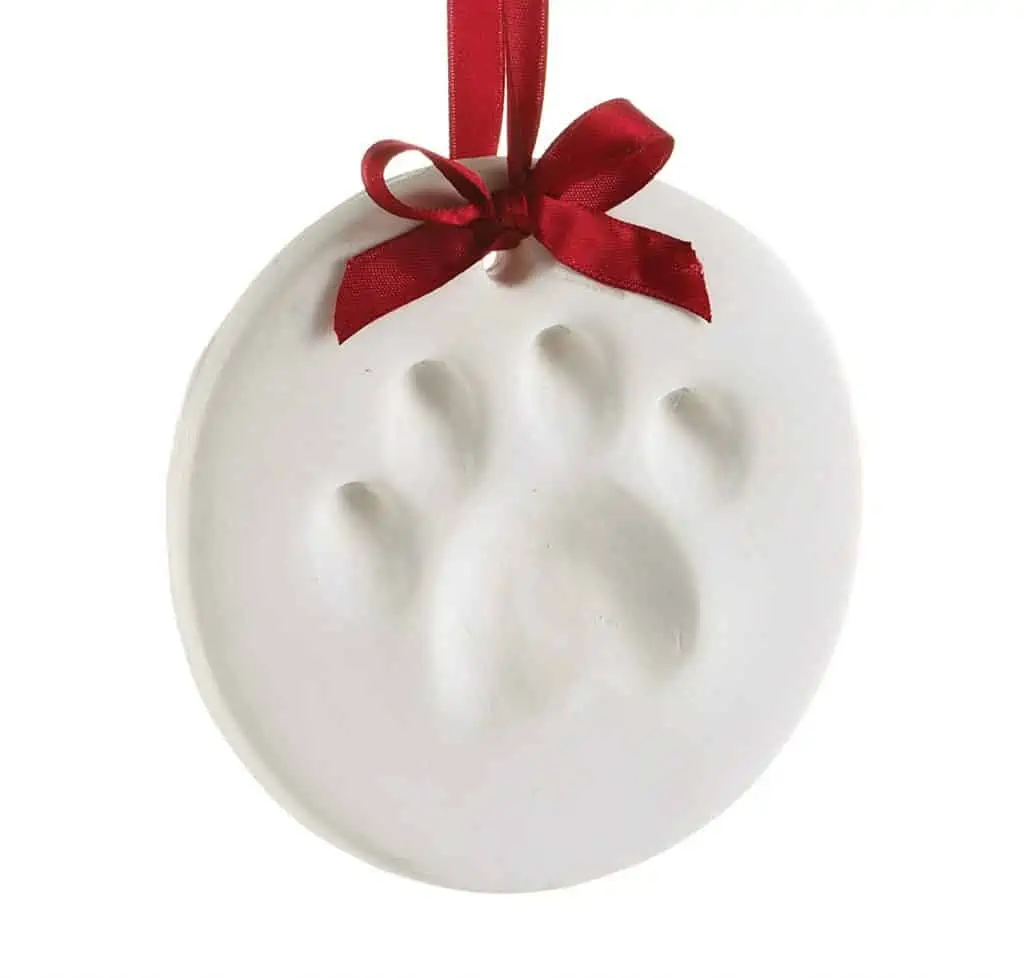 pet ornament paw print