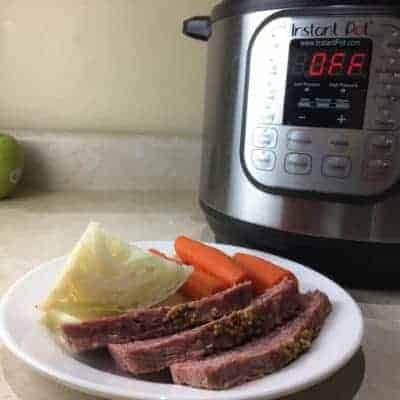 how to cook a corned beef in the instant pot