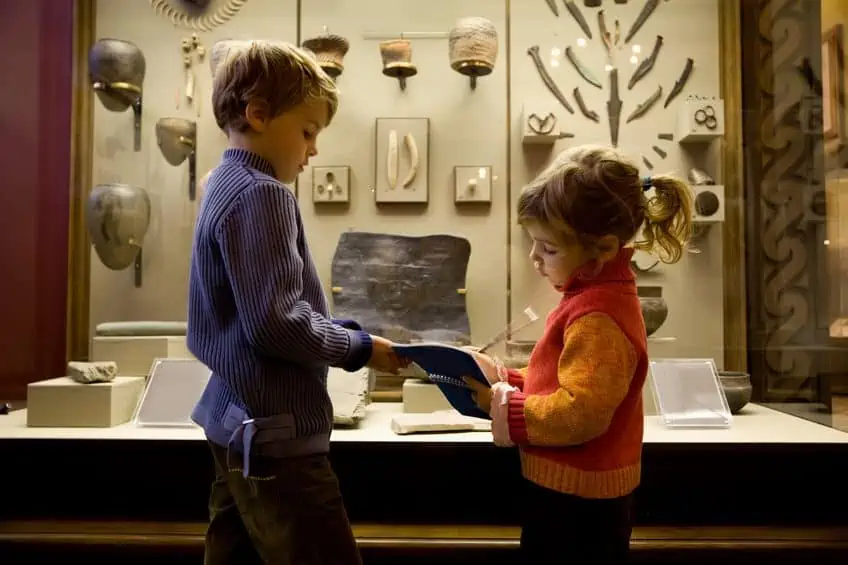 Children learning at a kids museum.