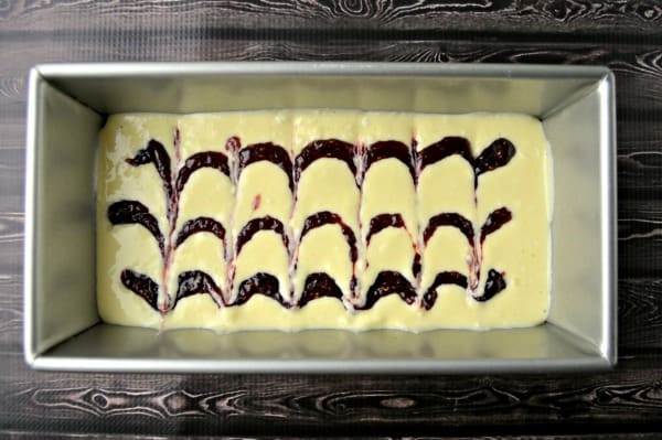 raspberry cheesecake bread filling