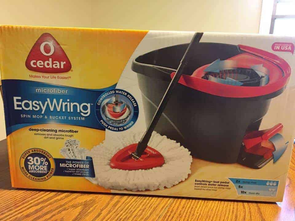 Review for O-cedar easy wring spin mop.