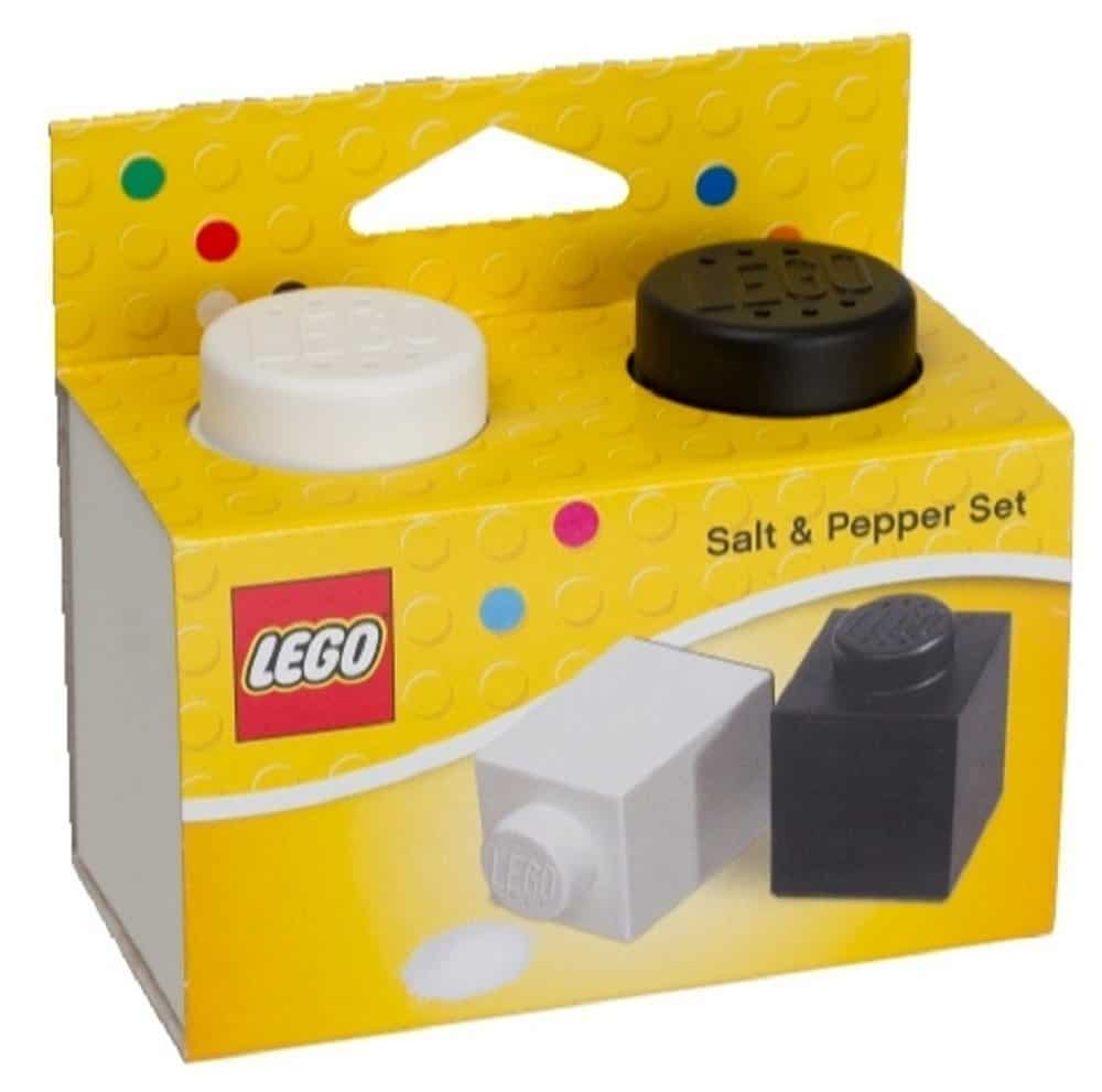 lego salt and pepper shakers