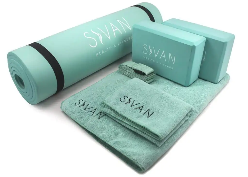 Sivan health 6-piece yoga set.