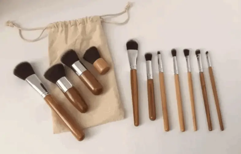 Professional Makeup Brush Set on sale.