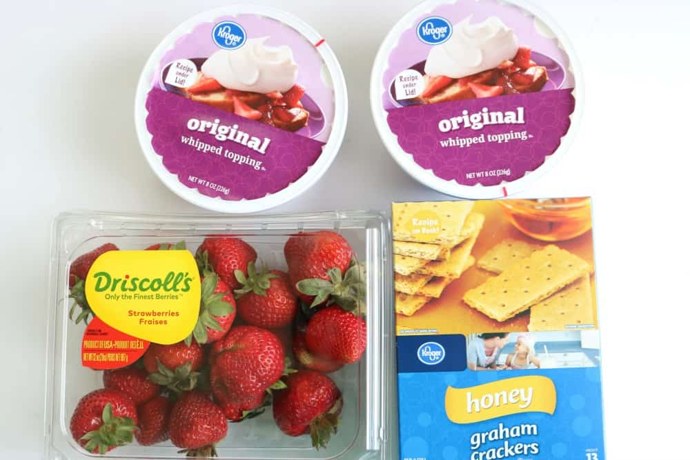 Strawberry icebox cake ingredients