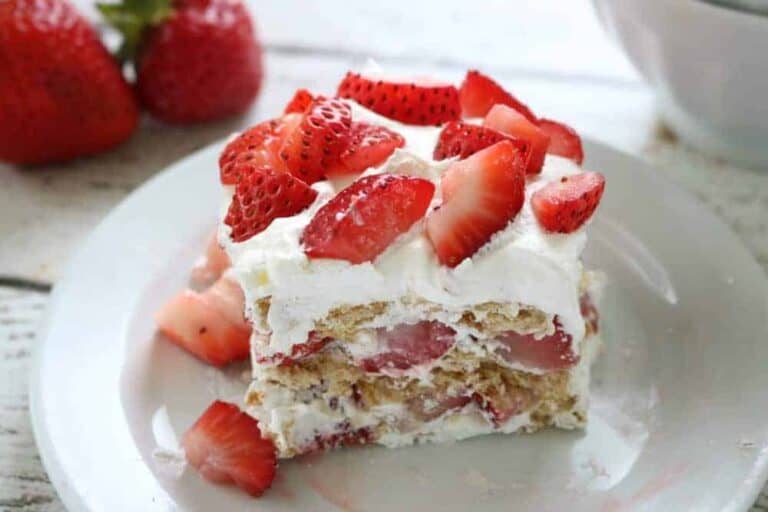 Strawberry Icebox Cake Recipe