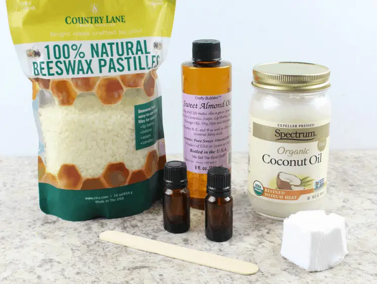 Ingredients for DIY Cuticle Softener Cream.