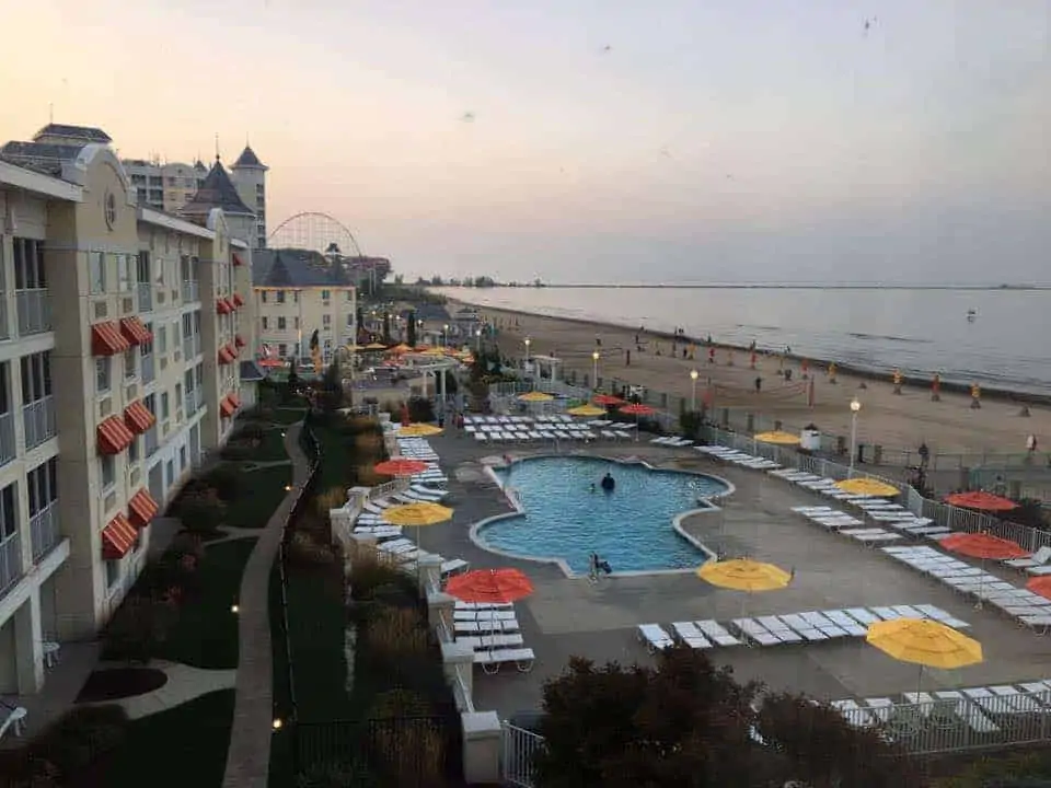 My Stay at Hotel Breakers Cedarpoint