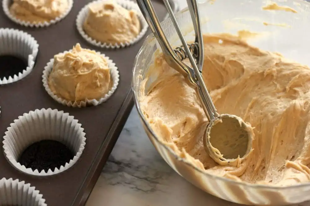 Use an ice cream scoop for measuring peanut butter cheesecake filling. 