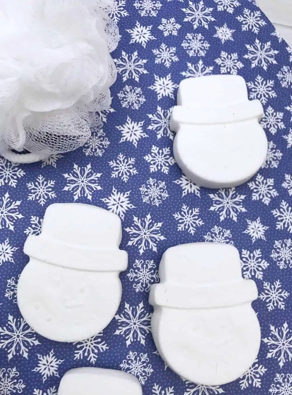 Snowman Fizzy Bath Bombs