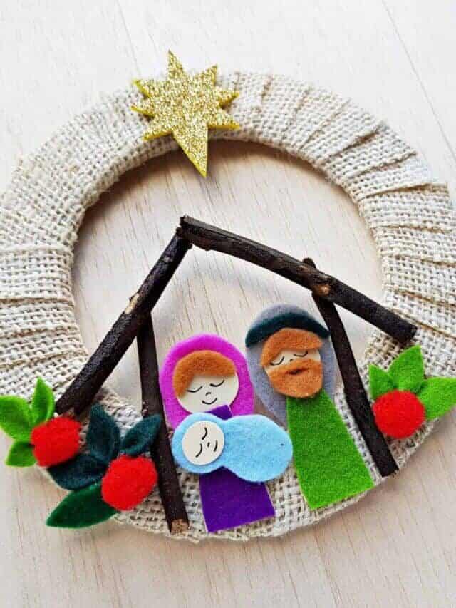 Nativity Scene Wreath Craft Story