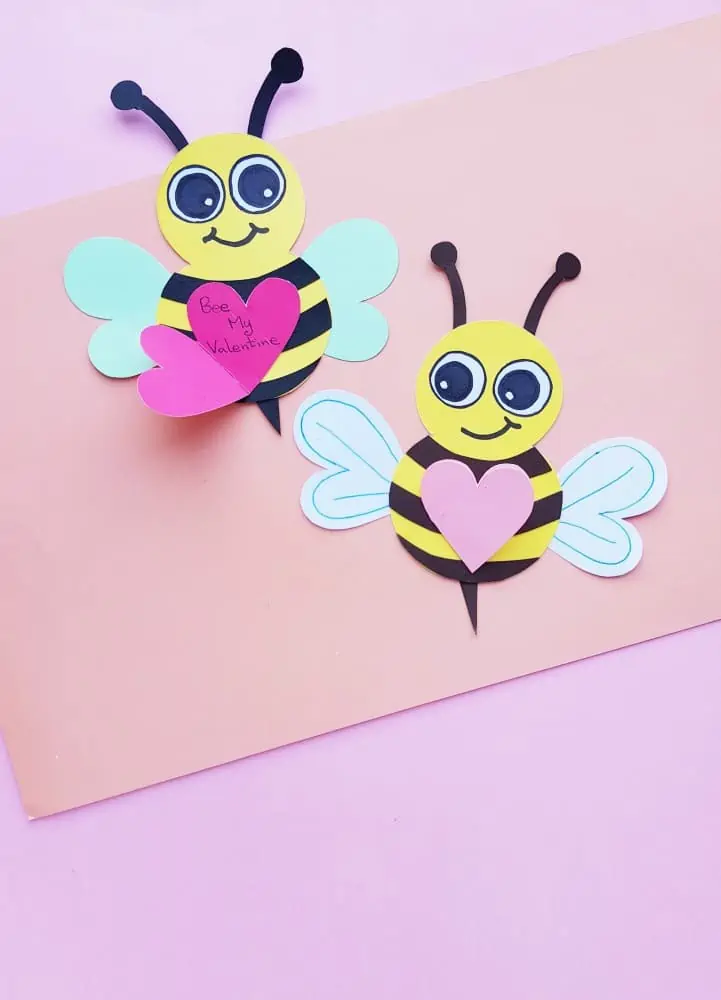 cute valentine\'s day diy paper bee craft card with hearts