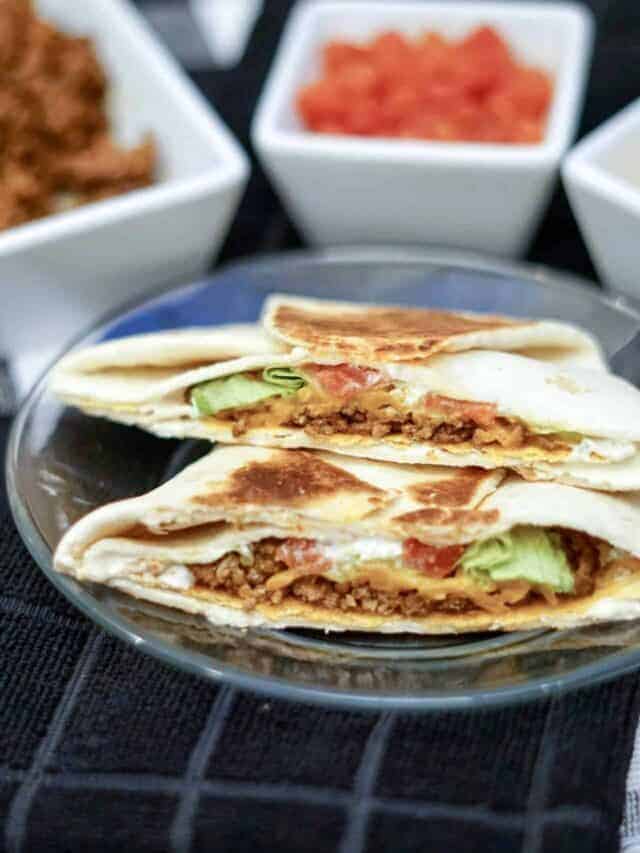 flat crunchwrap supreme with toppings.