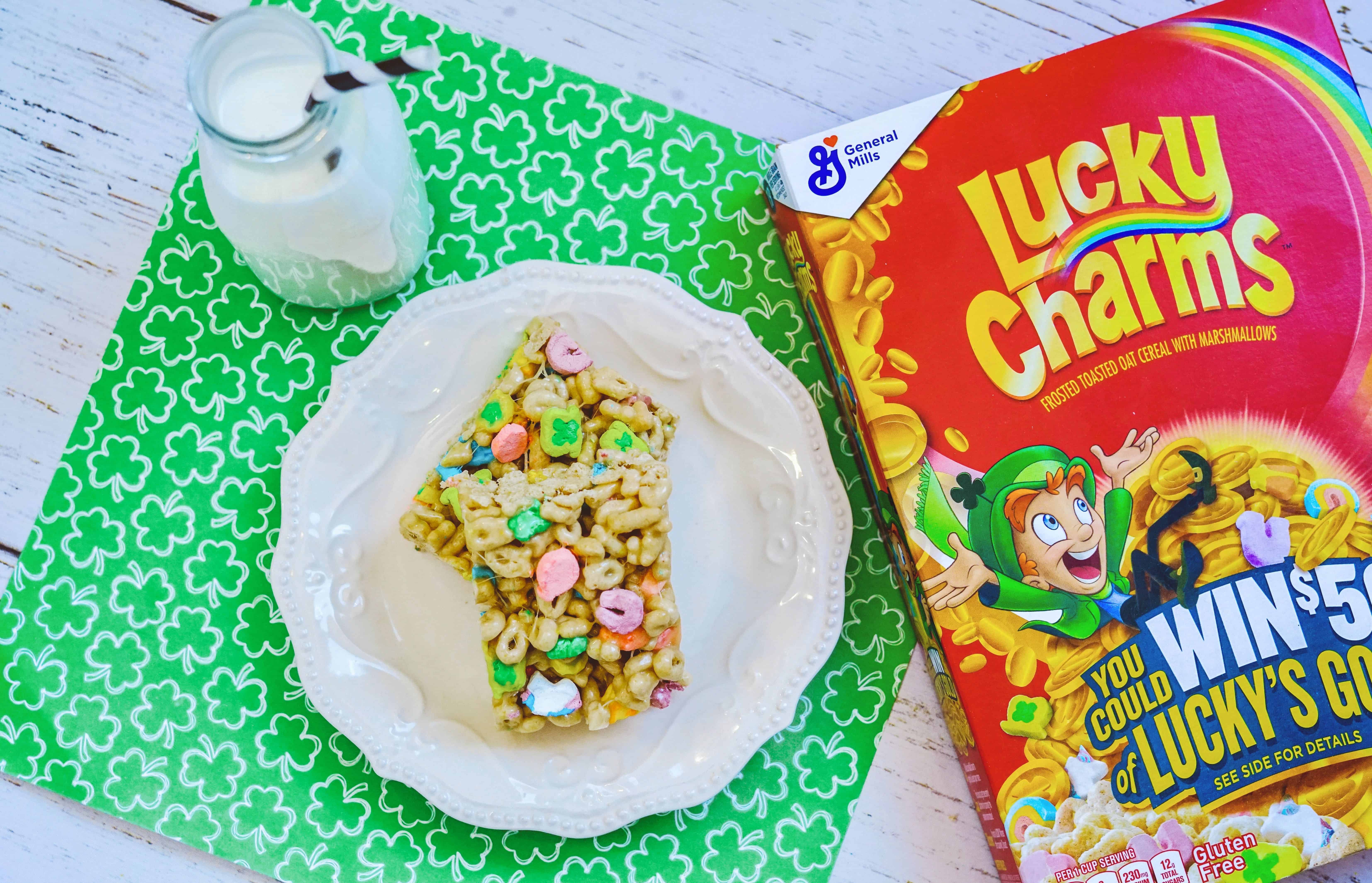 Lucky Charms treats to celebrate Saint Patrick\'s Day.