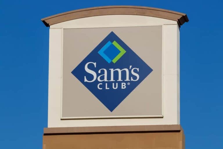 Sam's Club store sign.