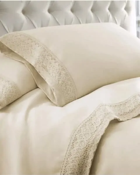 Ivory bedsheets and pillow cases.