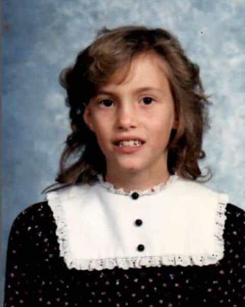 A smiling picture of a little girl.