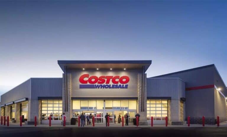 A Costco wholesale storefront.