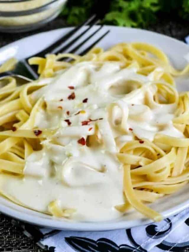 Copycat Olive Garden Garlic Alfredo Sauce Recipe Story Saving Dollars
