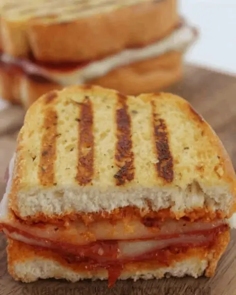 Pepperoni Pizza Grilled sandwich