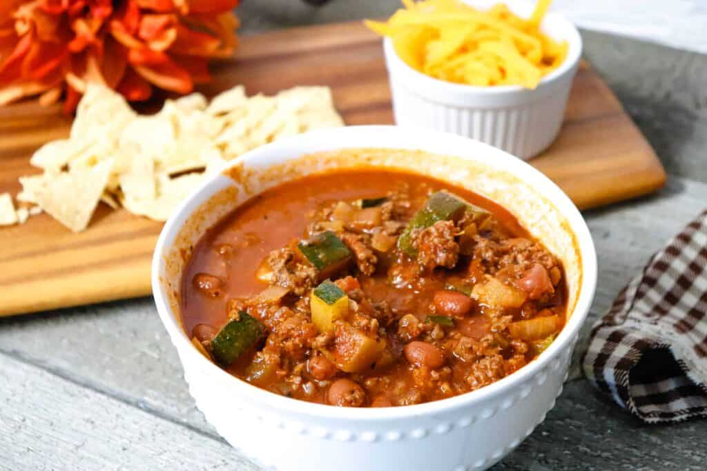 Easy Ground Venison Chili Recipe - Saving Dollars & Sense