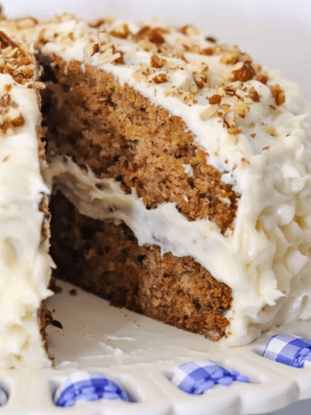 Homemade Zucchini Cake Recipe Cover Image