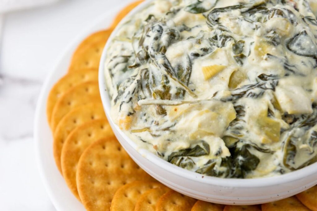 Slow Cooker Spinach Artichoke Dip